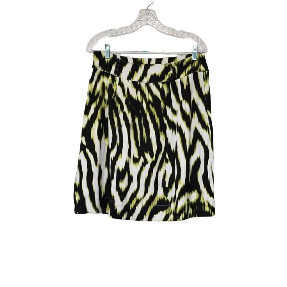 Women's Worthington Multicolor Green white & Black Pleated Skirt Size 6